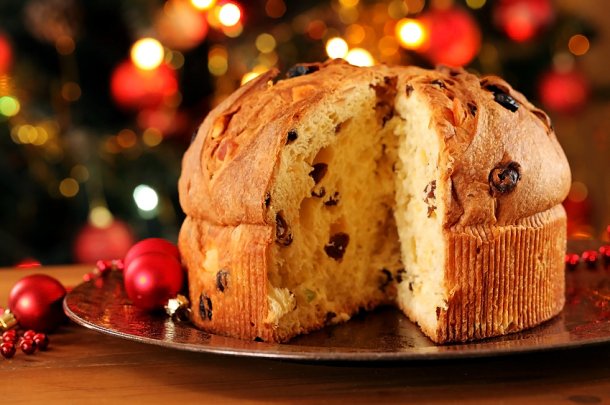 Panettone and a cloud of smoke