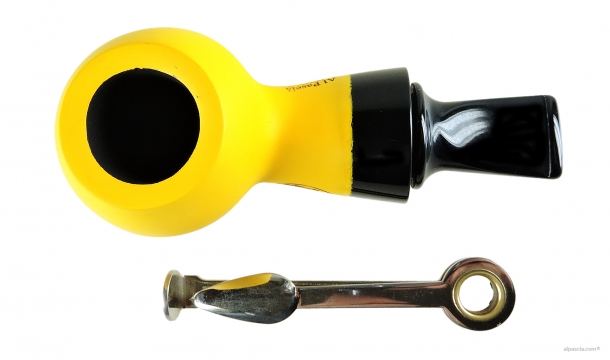 Al Pascia' Curvy Yellow Matte 02 - pipe D403 d