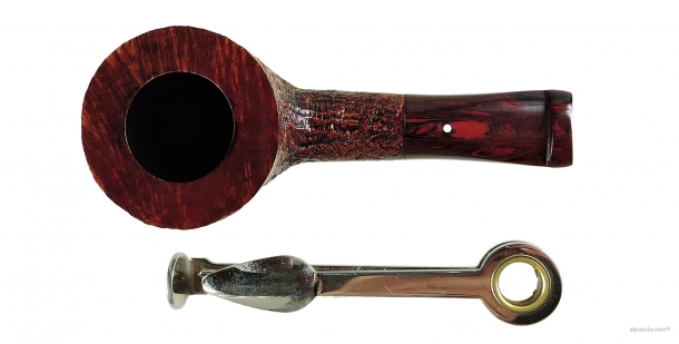 Pipa Dunhill The White Spot Cumberland 4905 Group 4 - F611 d