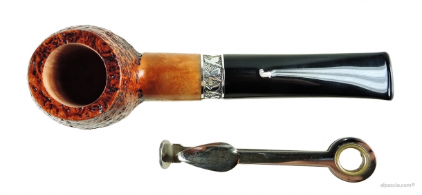 Ser Jacopo Picta MAGRITTE S2 C 17 - smoking pipe 1929 d