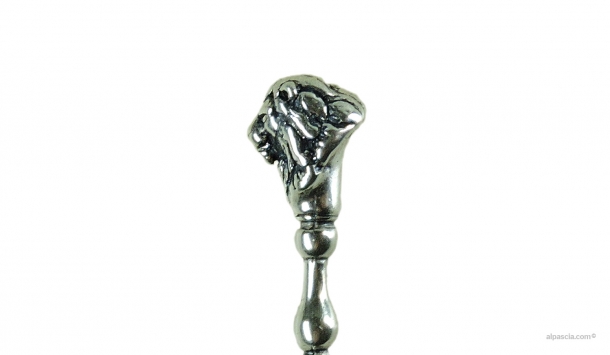 Silver Pipe Tamper Lion b