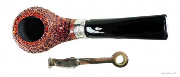 L'Anatra Rusticated smoking pipe 722 d