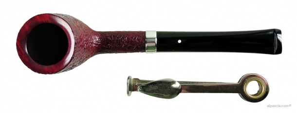 Dunhill Rubybark 4112 Group 4 pipe F985 d